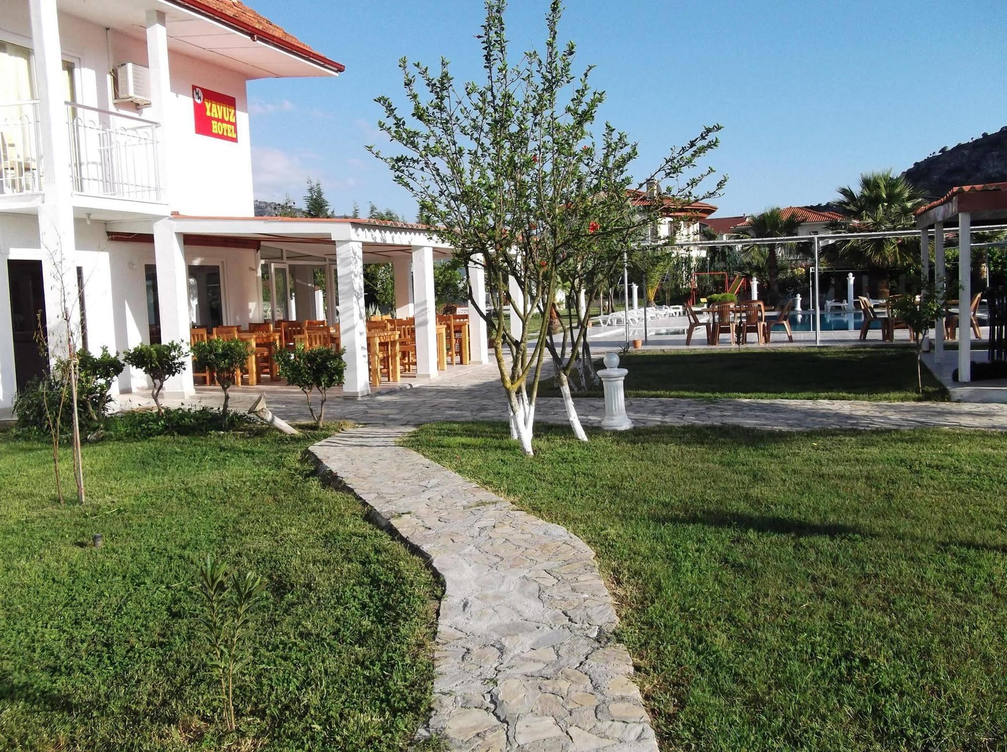 Yavuz Hotel Dalyan Exterior photo